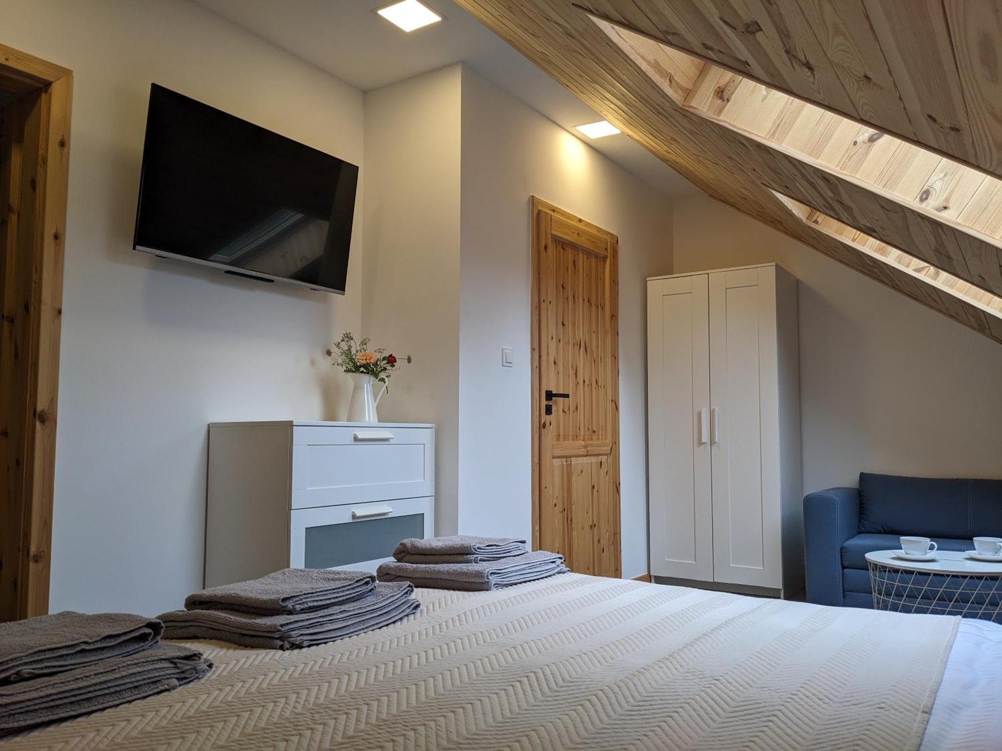 Modrzewiowe Zacisze Homestay Chocieszow