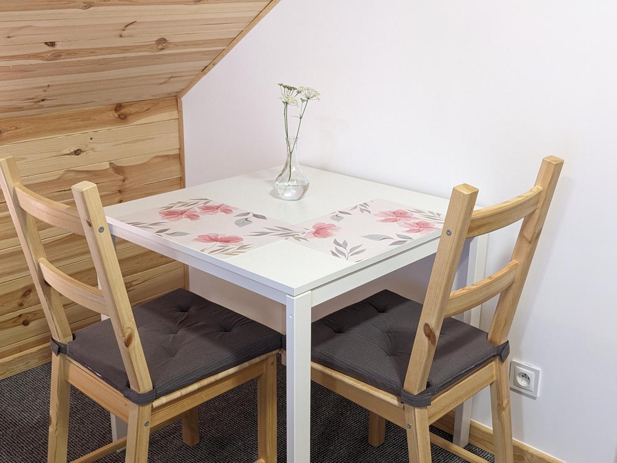 Homestay Modrzewiowe Zacisze Chocieszow